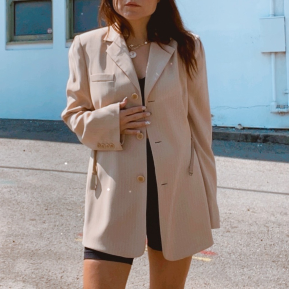 🌸Oscar by Oscar de la Renta Vintage Tan Jacket.
